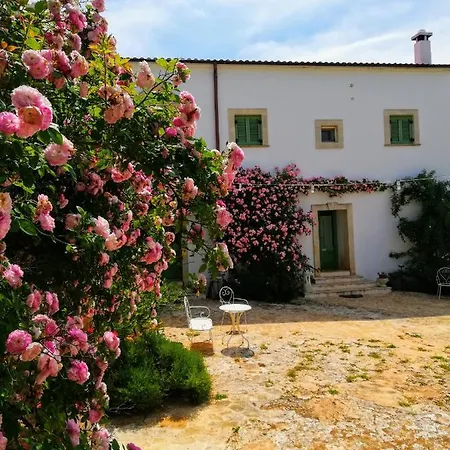 Couette-café Giovannarolla House