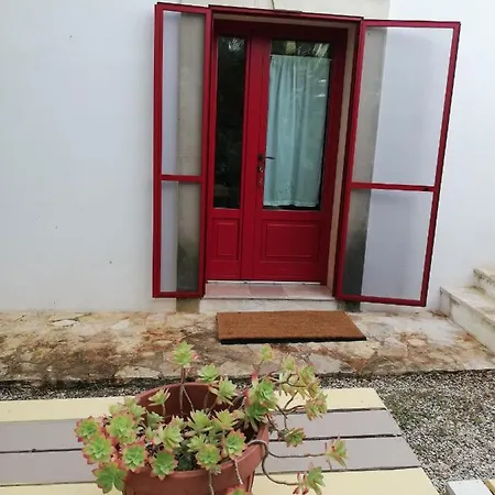 Couette-café Giovannarolla House