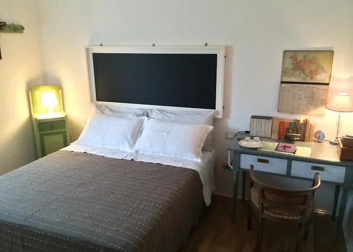 Alojamento de Acomodação e Pequeno-almoço Giovannarolla House